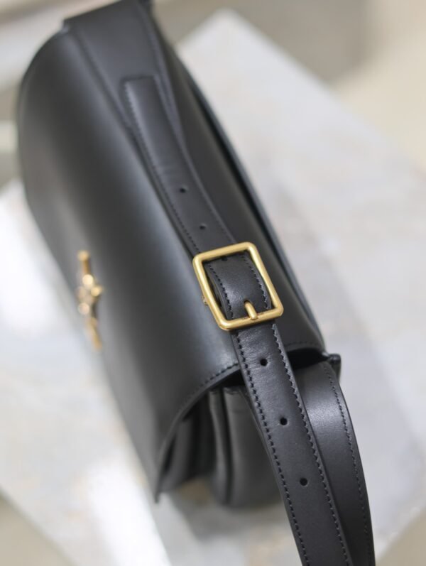YSL new messenger bag genuine leather material high-end shoulder bag 1:1 size 22×16.5×12cm
