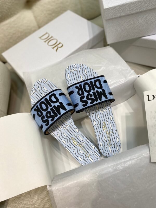 MissDior25 years early spring and summer latest slippers 34-42