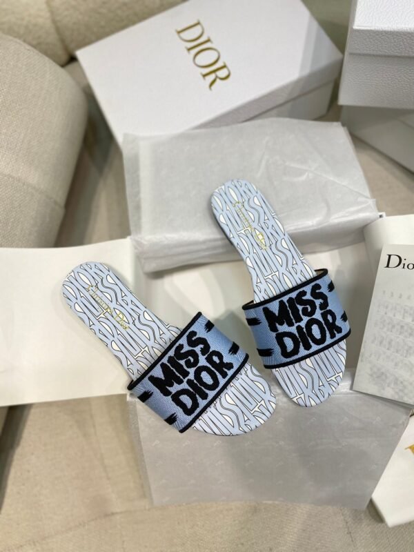 MissDior25 years early spring and summer latest slippers 34-42