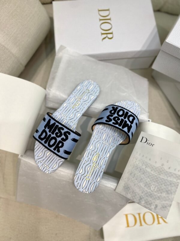 MissDior25 years early spring and summer latest slippers 34-42