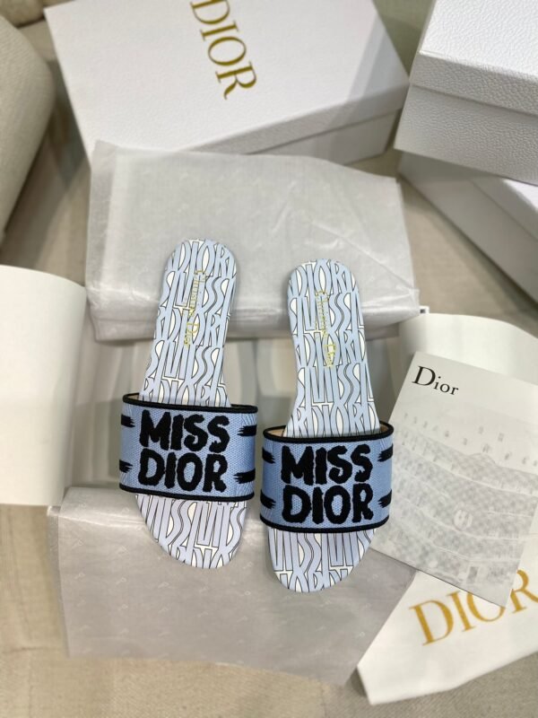 MissDior25 years early spring and summer latest slippers 34-42