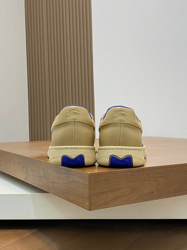 Burberry men’s casual shoes