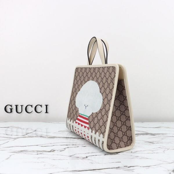 GUCCI puppy print handbag, premium version. Dimensions: 28.5 x 25 x 11 cm