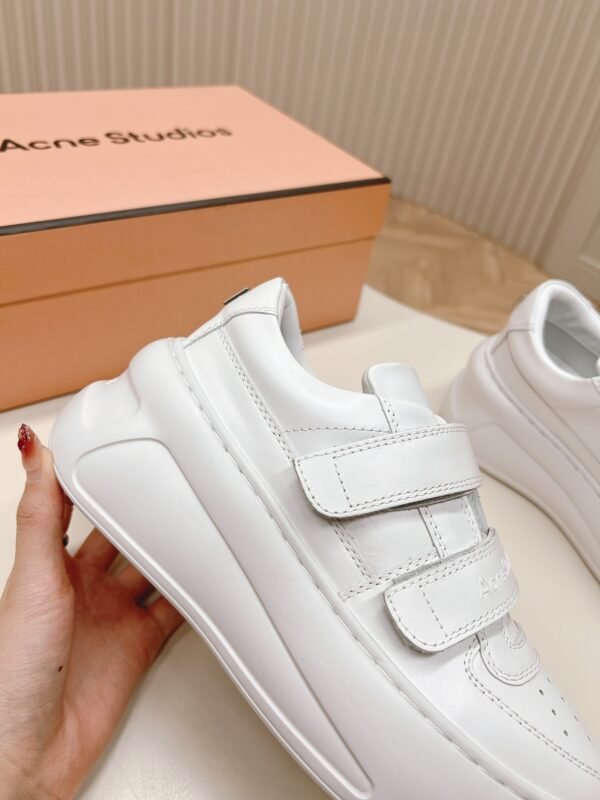 Acne Studios thick-soled Velcro smiley face white sneakers