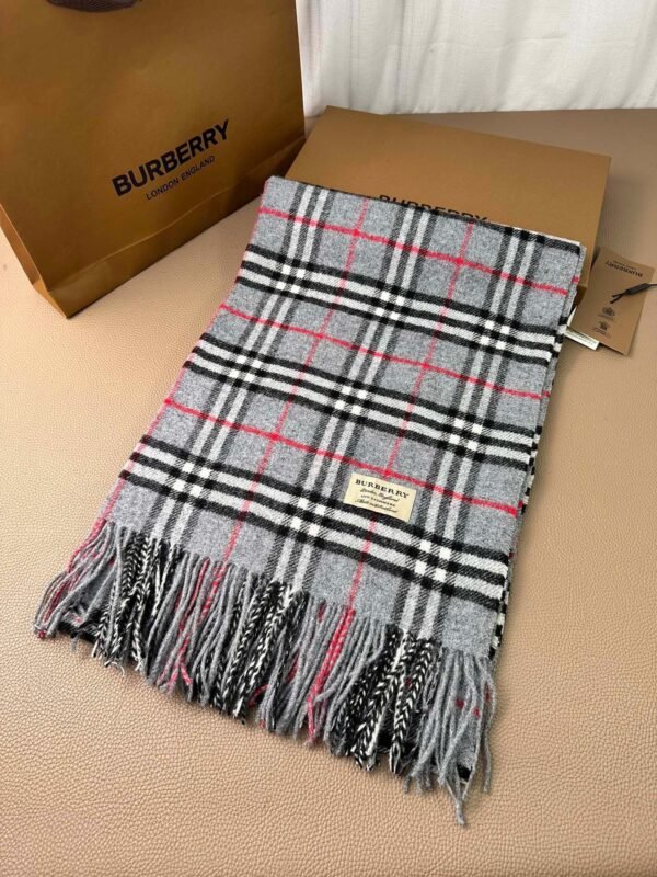 Burberry Classic Scarf Premium Edition 70x200cm