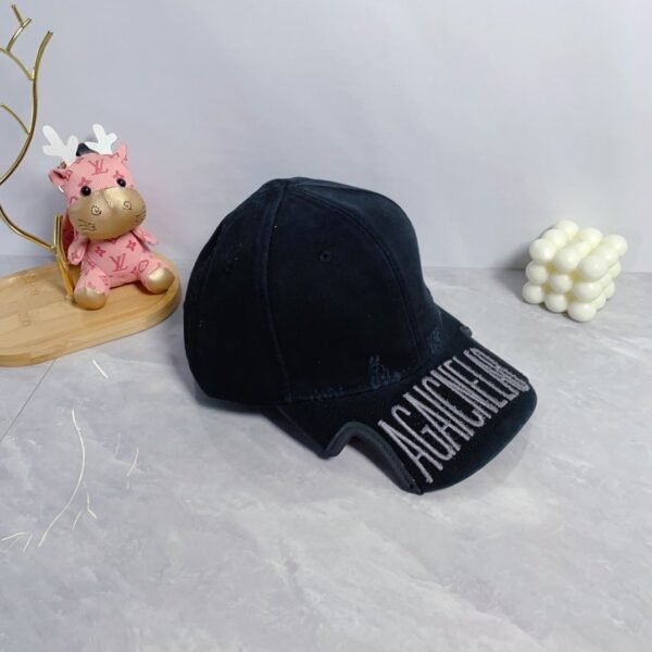 Balenciaga baseball cap