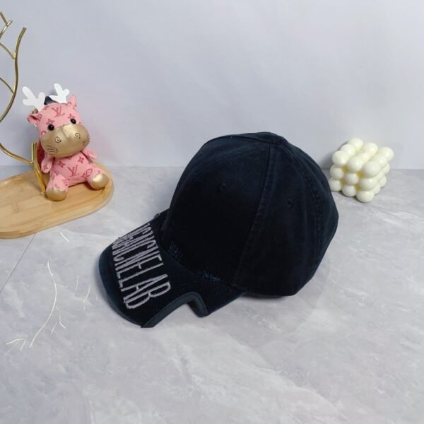 Balenciaga baseball cap