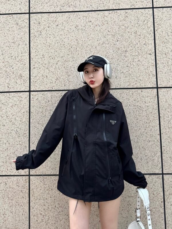 PRADA 24SS new hooded jacket
