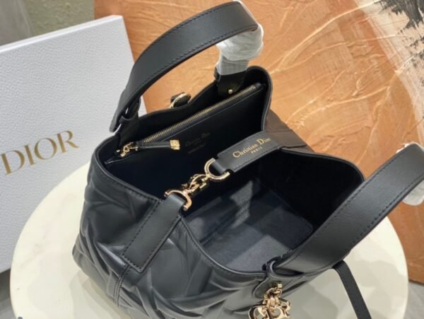 Dior Toujours handbag official website 1:1 material advanced version 23 × 15 × 15cm
