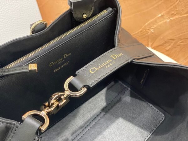 Dior Toujours handbag official website 1:1 material advanced version 23 × 15 × 15cm