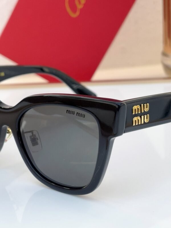 miumiu Square Frame Sunglasses Premium Edition