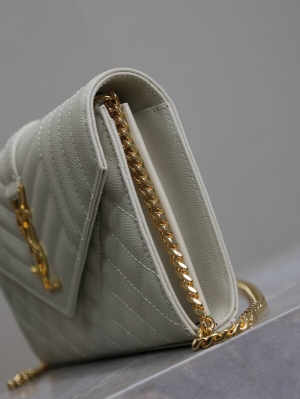 YSL BAG Envelope_Caviar Grain Envelope