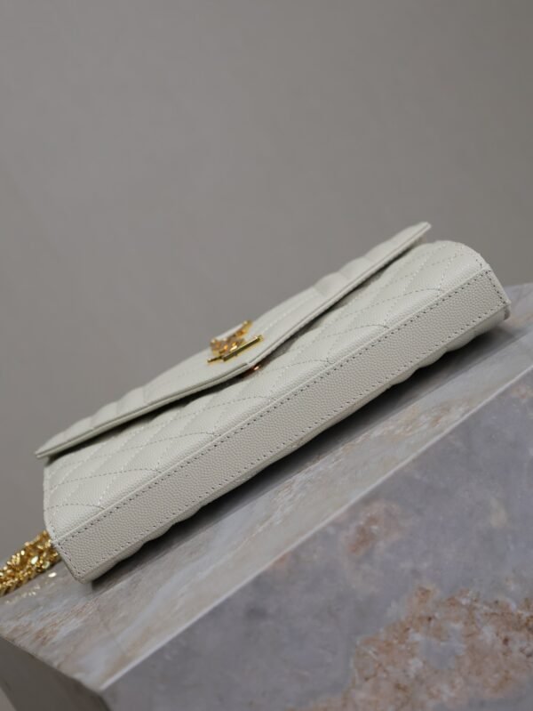YSL BAG Envelope_Caviar Grain Envelope