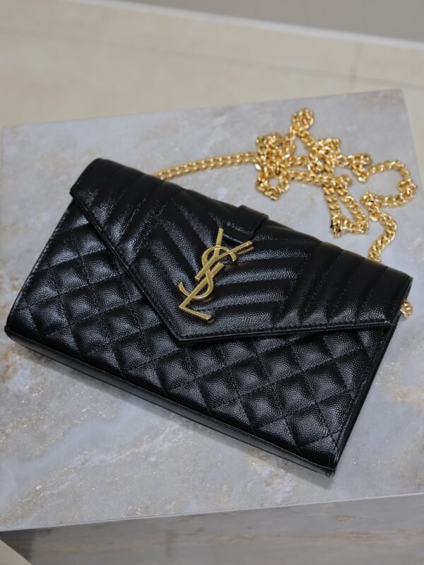 YSL BAG Envelope_Caviar Grain Envelope