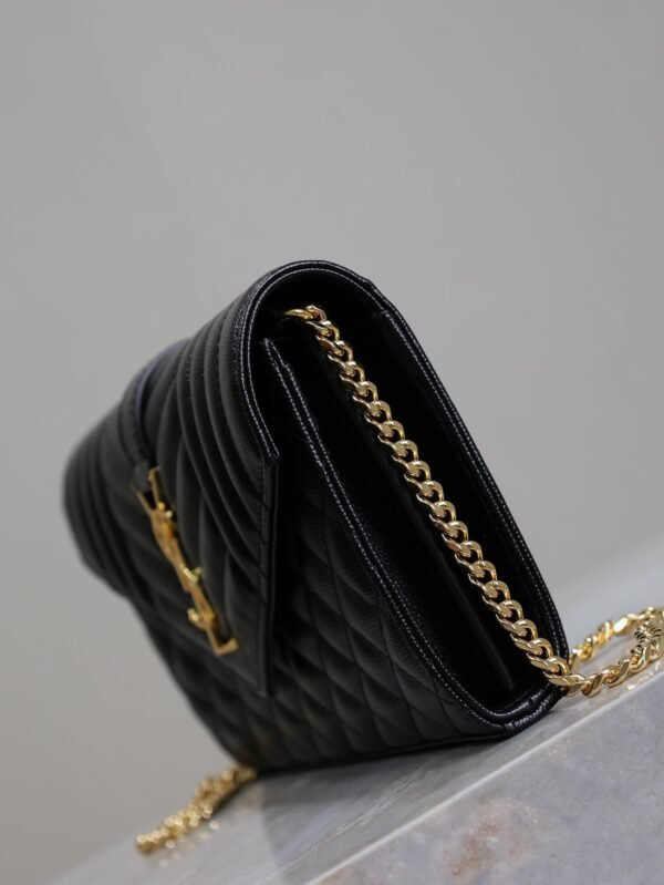 YSL BAG Envelope_Caviar Grain Envelope