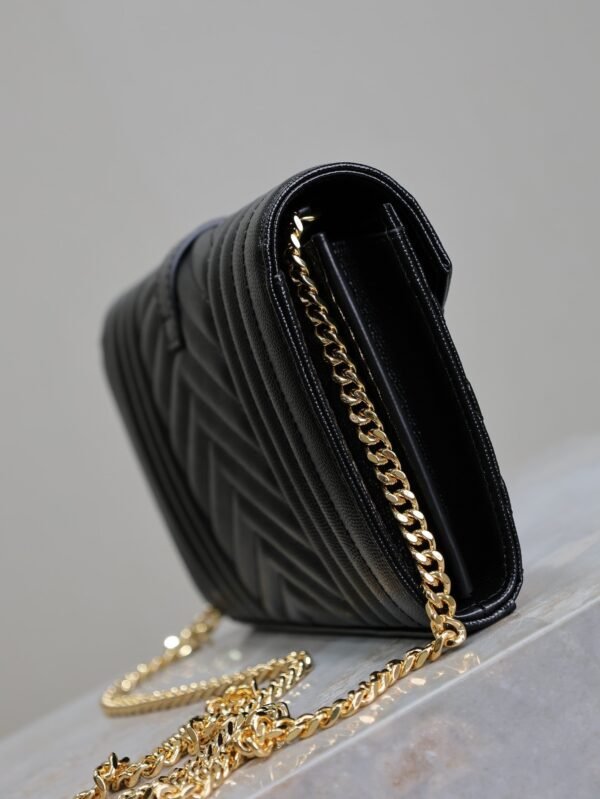 YSL BAG Envelope_Caviar Grain Envelope