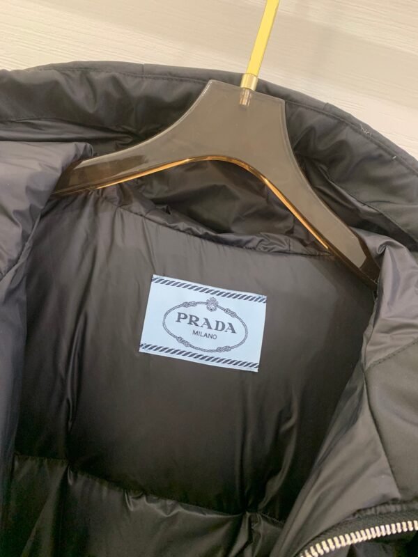 PRADA New autumn and winter waist nylon down jacket 90% goose down + 10% feather