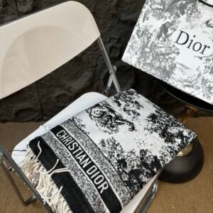 DIOR Autumn and Winter Scarf