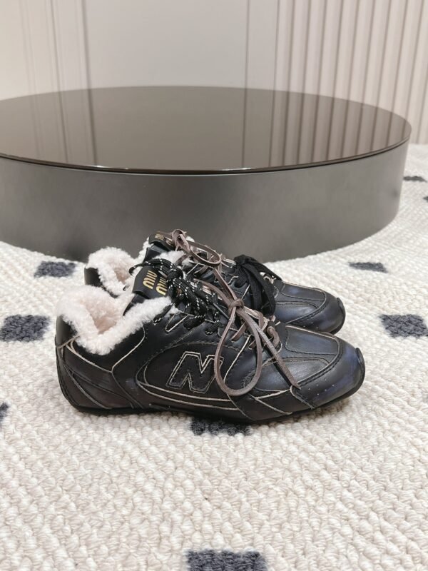 miumiu&NB Co-branded genuine leather upper and cashmere lining shoes Premium version