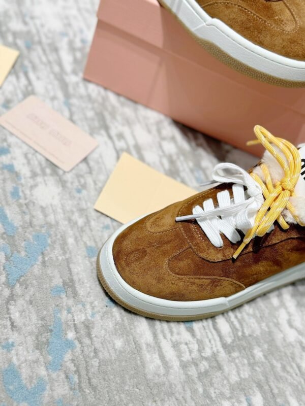 miumiu original cowhide upper wool lining high-end shoes