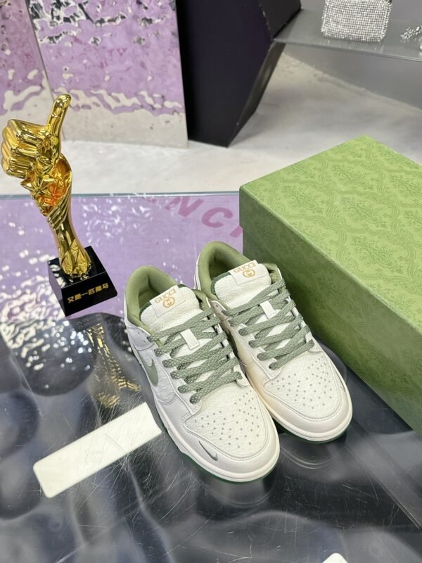 Gucci & Nike Dunk SB Series GREEN BLUE