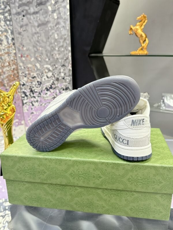 Gucci & Nike Dunk SB series