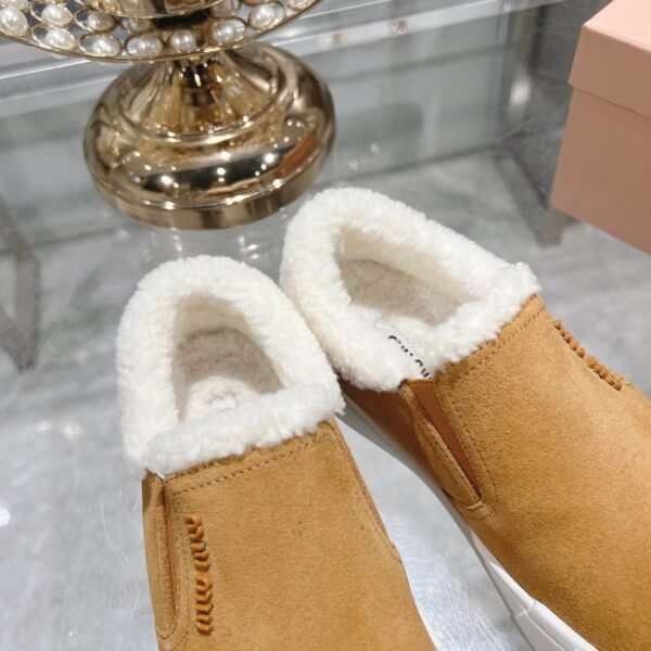 MIUMIU Autumn and winter shoes