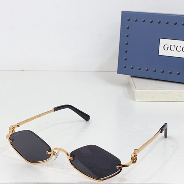 GUCCI High quality sunglasses, 1:1 replica on the official website
