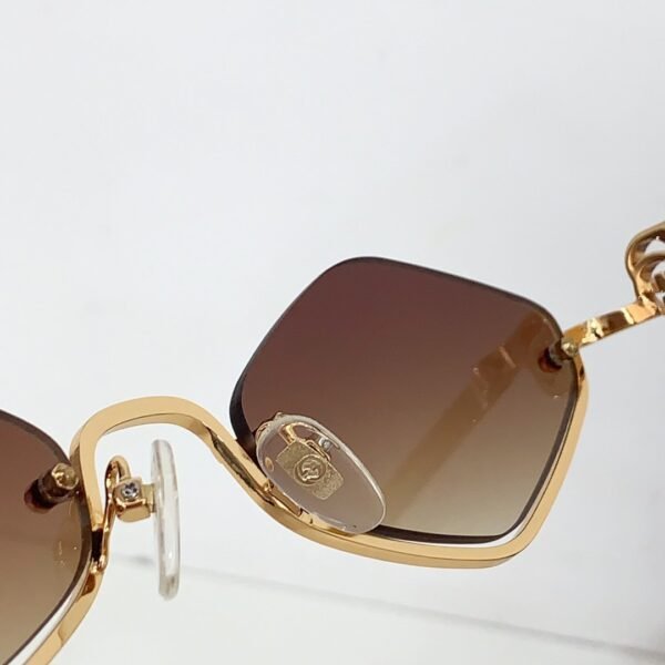 GUCCI High quality sunglasses, 1:1 replica on the official website