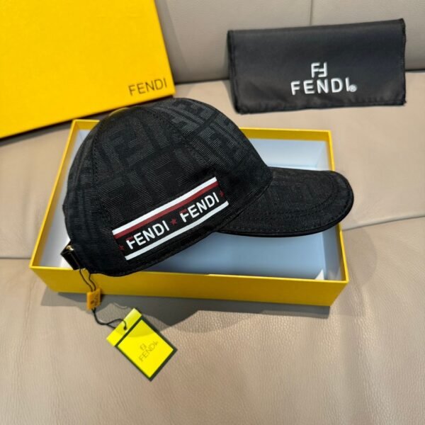 FENDI original single baseball cap