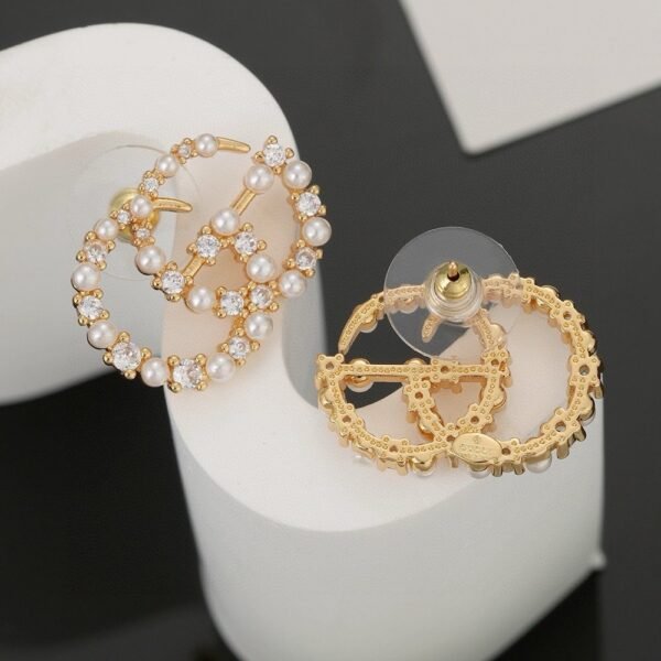 Gucci pearl earrings