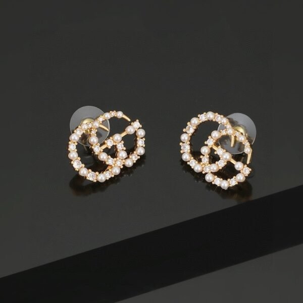 Gucci pearl earrings