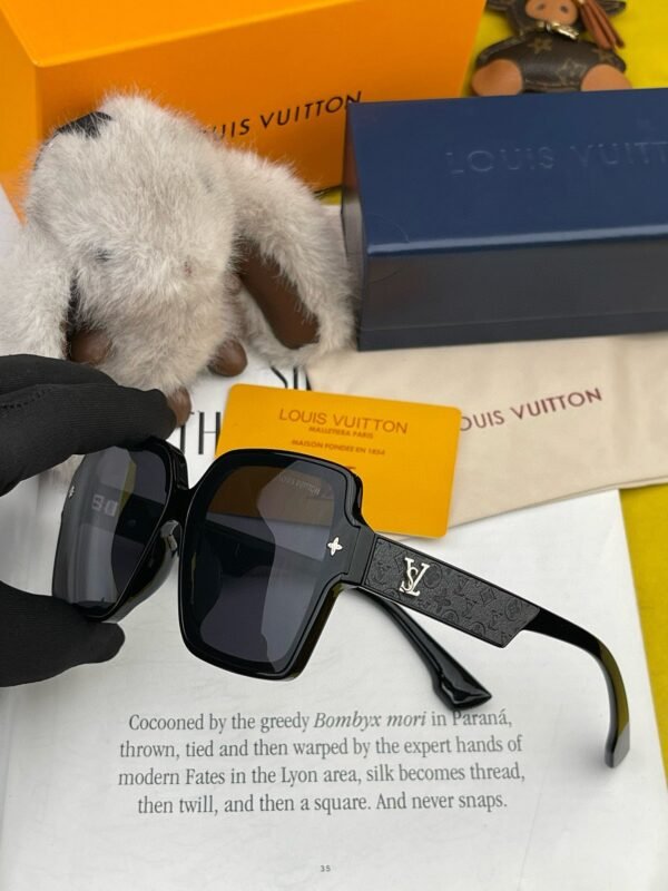 Louis Vuitton’s new women’s square sunglass