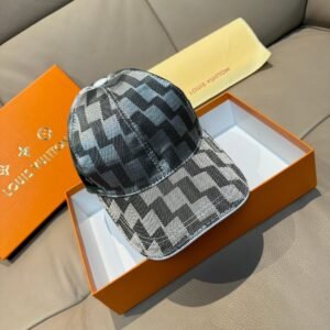 LOUIS VUITTON original checkerboard baseball cap