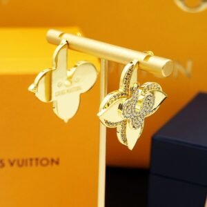 LV Medaillon flowers plants earrings