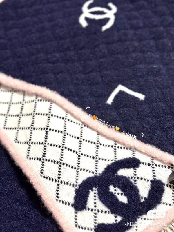 Chanel counter new scarf