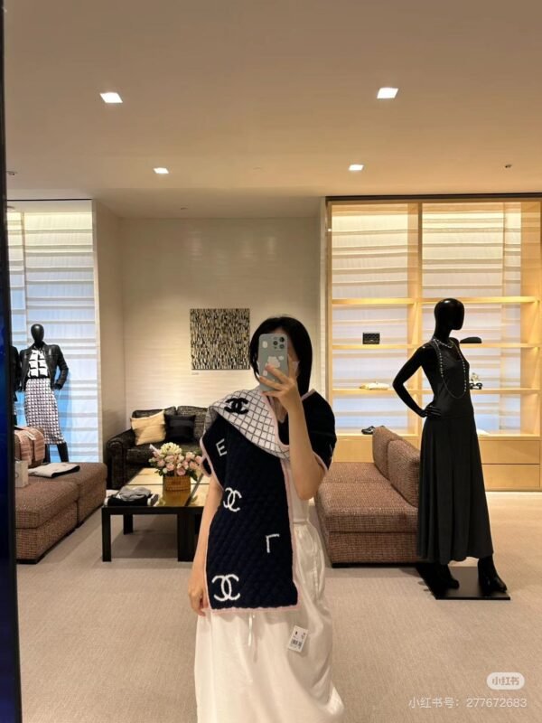 Chanel counter new scarf