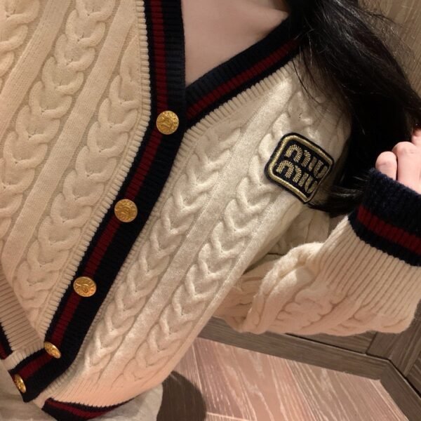 miumiu V-neck knitted sweater coat