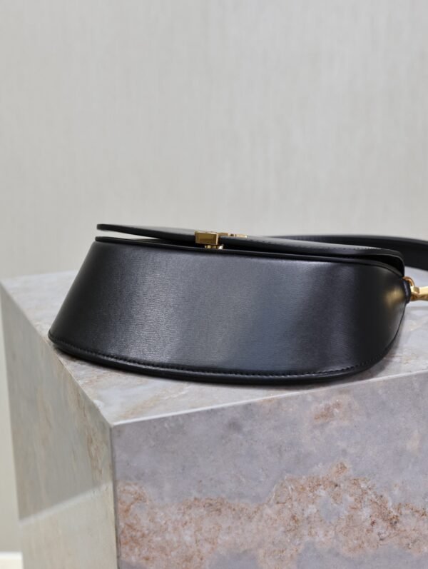 YSL-Voltaire_Underarm/Saddle Bag/Underarm Bag
