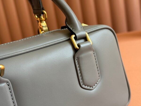 miumiu Arcadie Medium (27cm) Bowling Handbag 1:1 Premium Edition