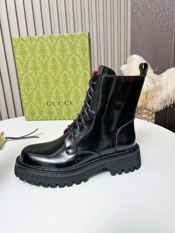 GUCCI New autumn and winter red and green matching series of short boots made of cowhide