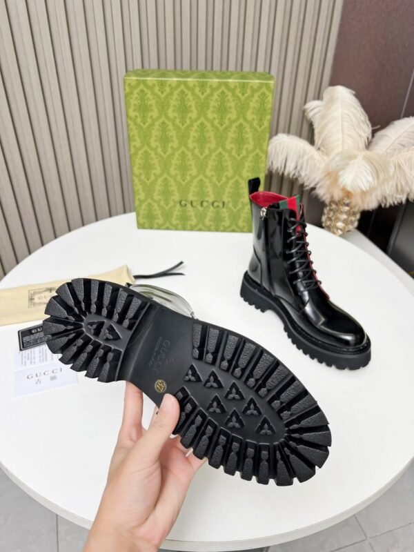 GUCCI New autumn and winter red and green matching series of short boots made of cowhide