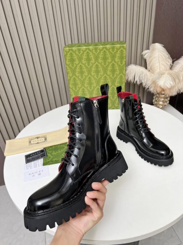 GUCCI New autumn and winter red and green matching series of short boots made of cowhide