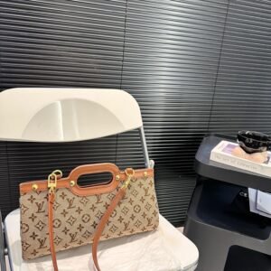 i1728204929_1168_4.jpg Louis Vuitton Shoulder Bag