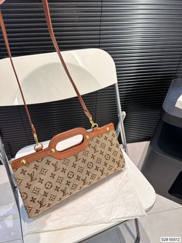 Louis Vuitton Shoulder Bag