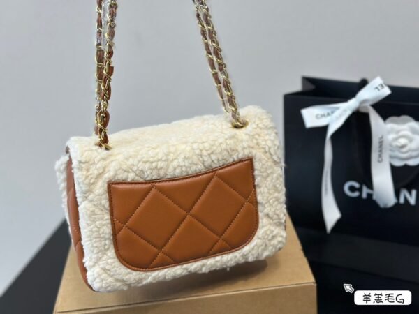 Chanel, new bags