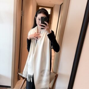 Chanel scarf 180x40cm