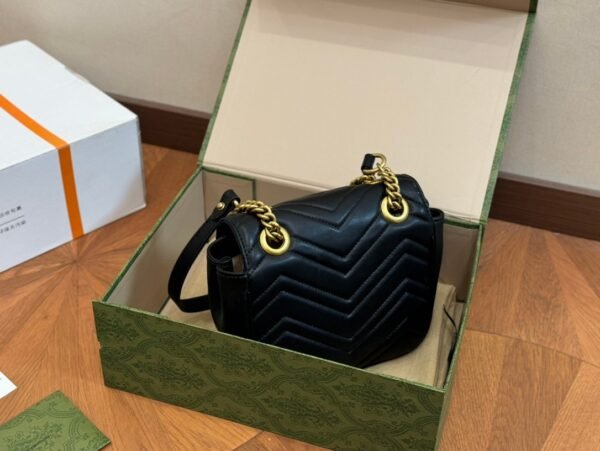 GUCCI GG marmont square bag