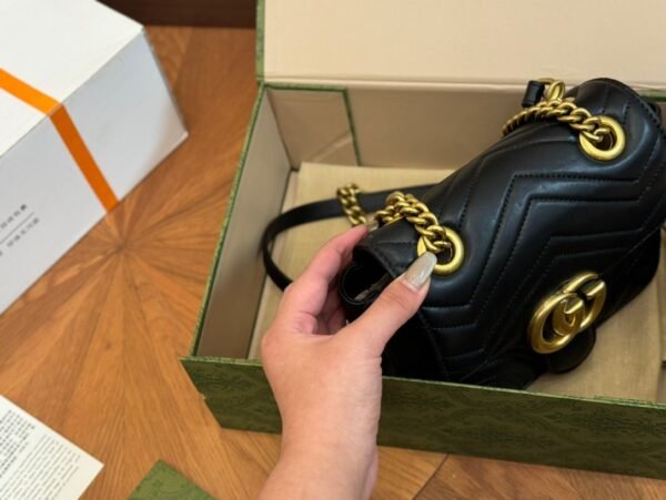 GUCCI GG marmont square bag