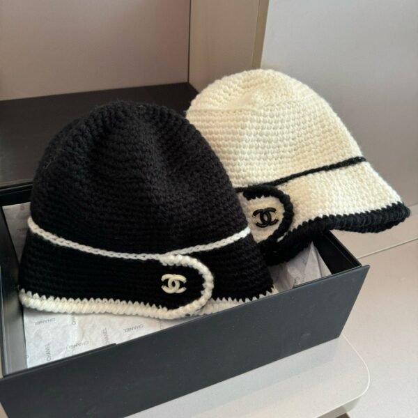 Chanel winter wool hat